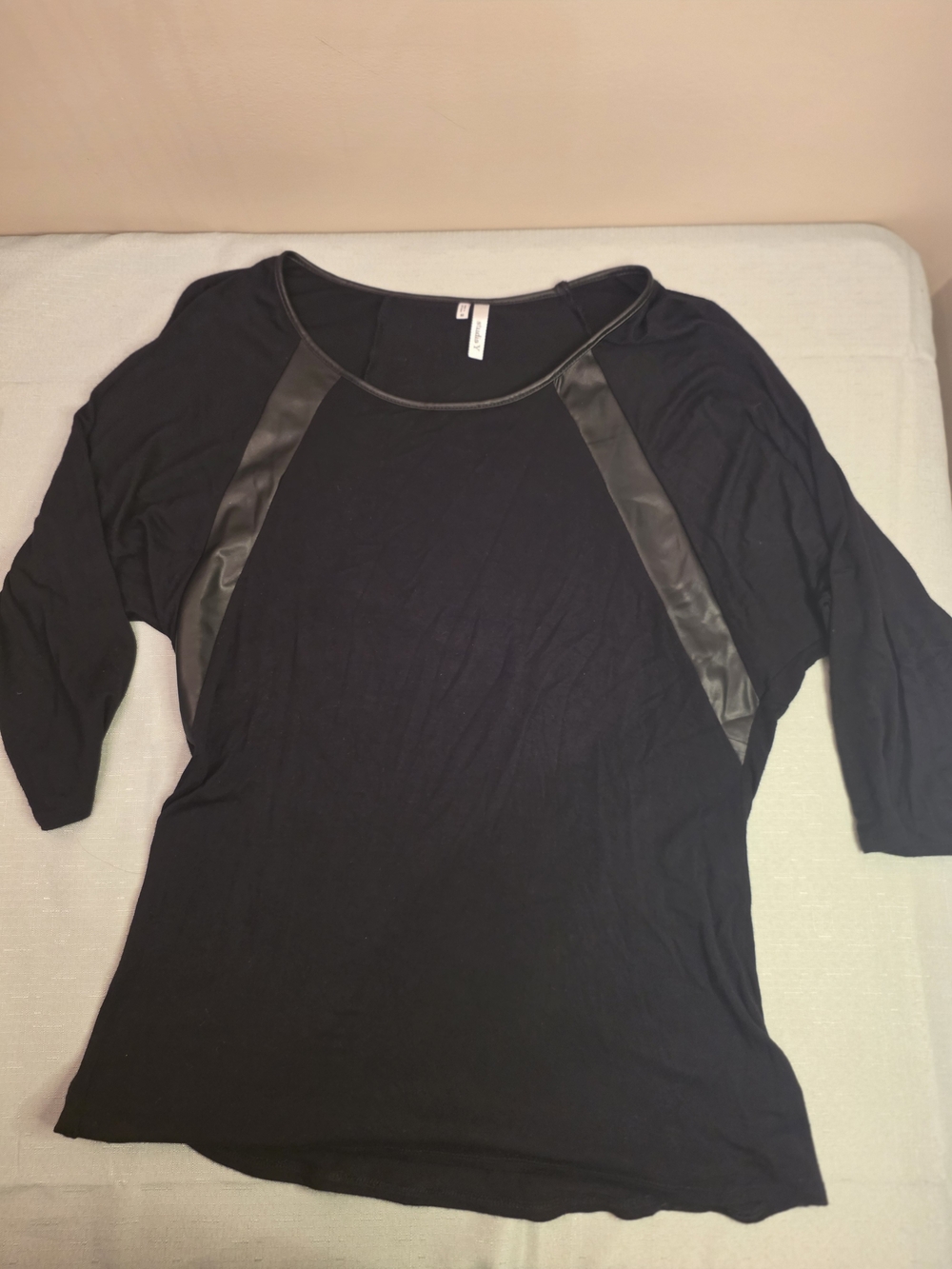 Studio Y Black Scoop-Neck Top with Faux-Leather Insets Size M
